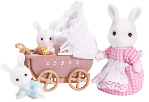 Calico Critters Connor and Kerri's Carriage Ride