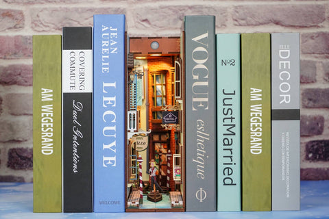 Hands Craft DIY Miniature House Book Nook Kit: Travel in Venice