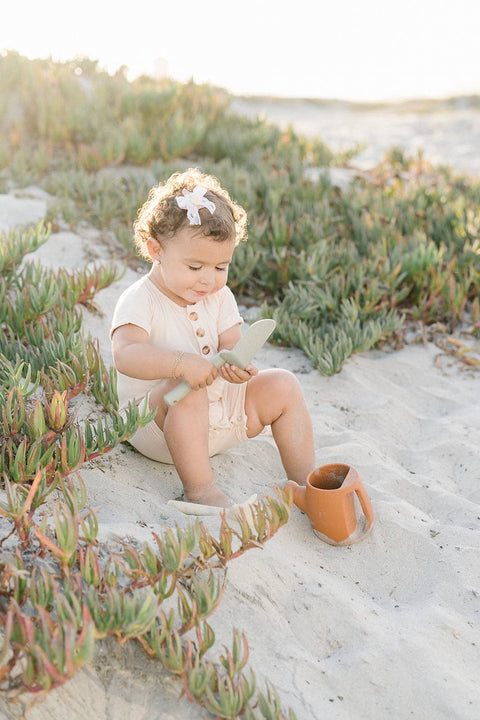 Terracotta Silicone Garden Set 