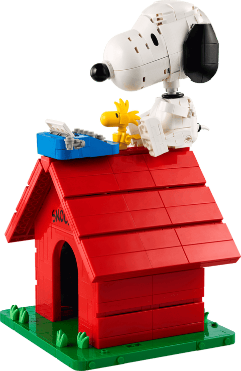 LEGO LEGO Ideas Peanuts: Snoopy's Doghouse 21368