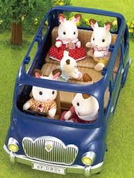 Calico Critters Family Seven Seater