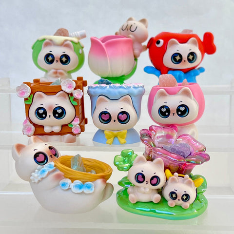 BC Mini Siamese Cat Crystal Blind Box 71267